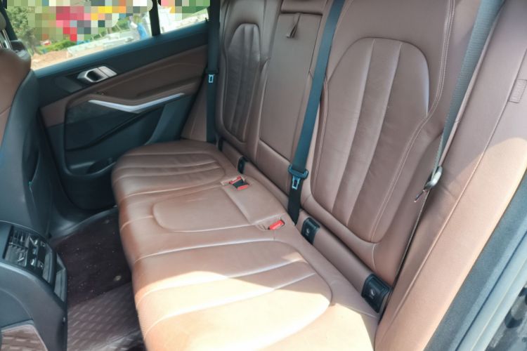 Used BMW X5 2019 xDrive40i M Sport Package Left Rear Seat