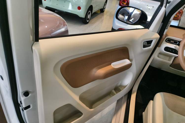 Used Wuling Hongguang MINIEV 2024 3rd Generation 215km Youth Edition