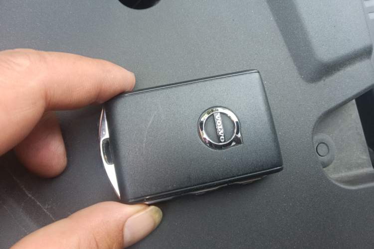 Used Volvo S90 New Energy 2021 T8 eDrive Hybrid Zhiyi Luxury Edition Vehicle Key