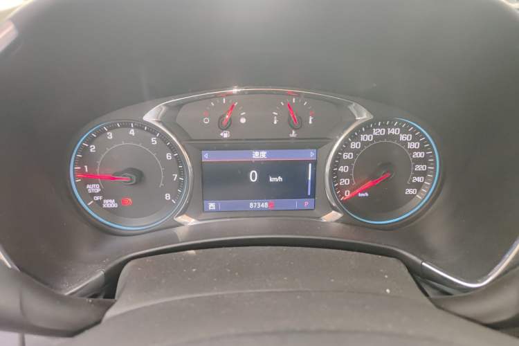 Used Chevrolet Equinox 2018 Redline 550T Automatic All-Wheel-Drive RS Edition
