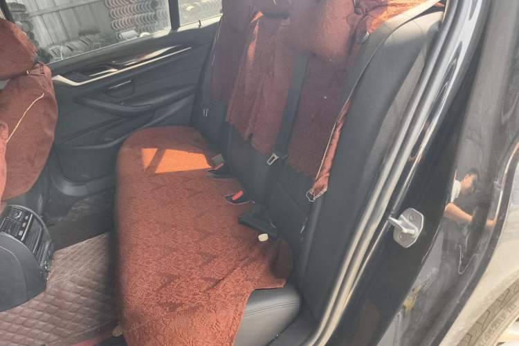 Used BMW 5 Series 2018 525Li Luxury Package Left Rear Seat