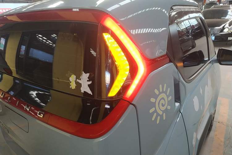 Used Wuling NAMMIEV 2021 Playful Model – High-Power Version