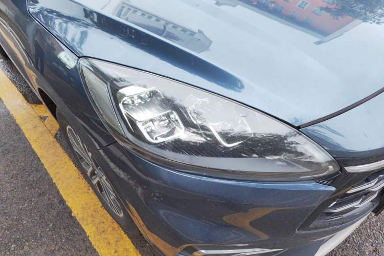 Used Ford Escape 2020 EcoBoost 245 Four-Wheel Drive Luxury Edition