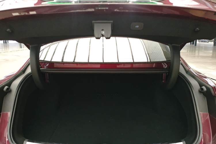 Used Hima Stelato S9 2025 Extended-Range Max+ Trunk