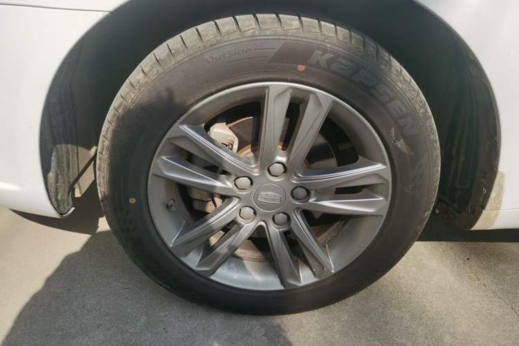 Used Geely Auto Emgrand 2017 Sedan Million Edition 1.5L Manual - Upward Version Left Front Wheel Hub