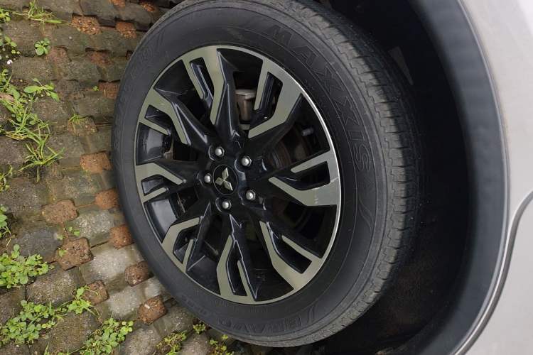 Used Mitsubishi Outlander 2020 2.0L Two-Wheel Drive Enjoyment Version 5 Seats
