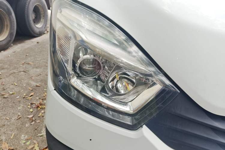 Used Iveco Eurocargo 2020 2.3T Manual Super-Rui Short Wheelbase High Roof High-Performance F1A