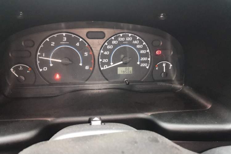 Used JMC Transit 2017 2.8T Commercial Version Short Wheelbase Mid-Roof 6/7/8-Seater JX493
