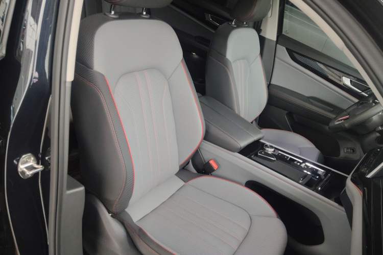 Used Volkswagen Teramont X 2023 380TSI Four-Wheel Drive Luxury Edition Right Front Seat