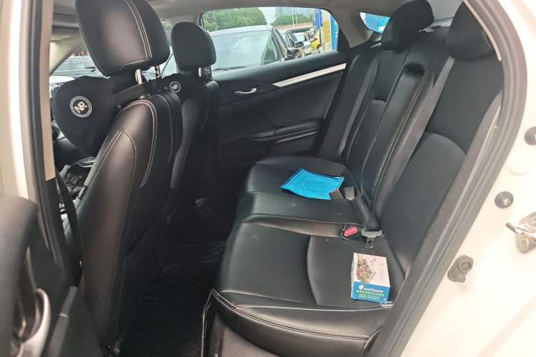 Used Honda Civic 2019 220TURBO CVT Dynamic Edition China VI Left Rear Seat