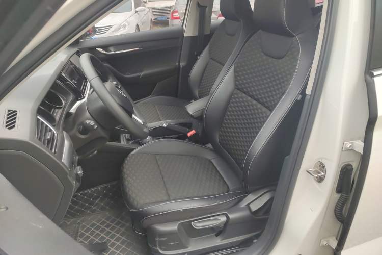 Used Skoda Kamiq 2018 1.5L Manual Comfort Edition China VI Standard