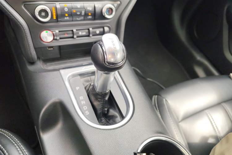 Used Ford Mustang 2018 2.3T Automatic EcoBoost Hardtop U.S. Specification