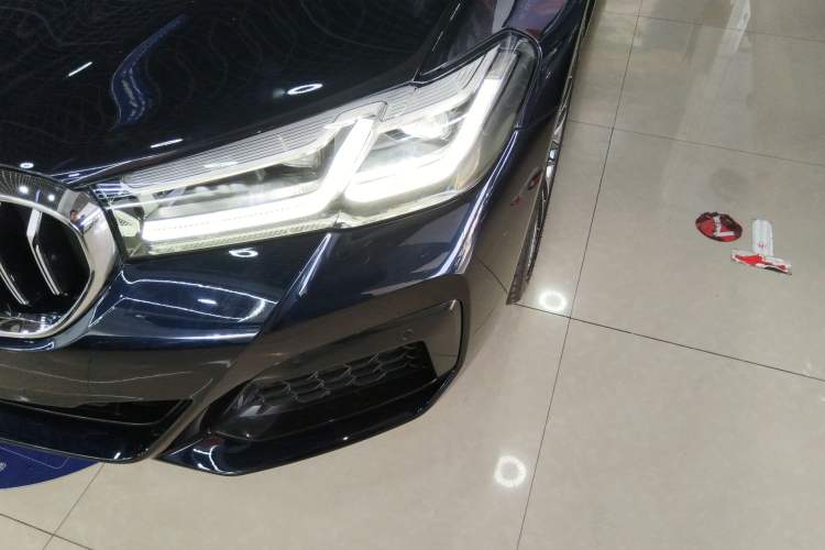 Used BMW 5 Series 2022 Restyled 530Li Leading Edition M Sport Package
