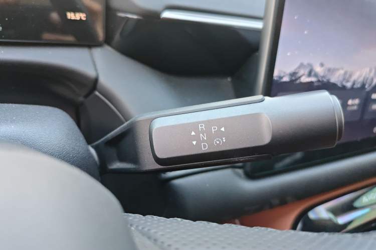 Used AION V 2024 Aion Tyrannosaurus 650 LiDAR Edition