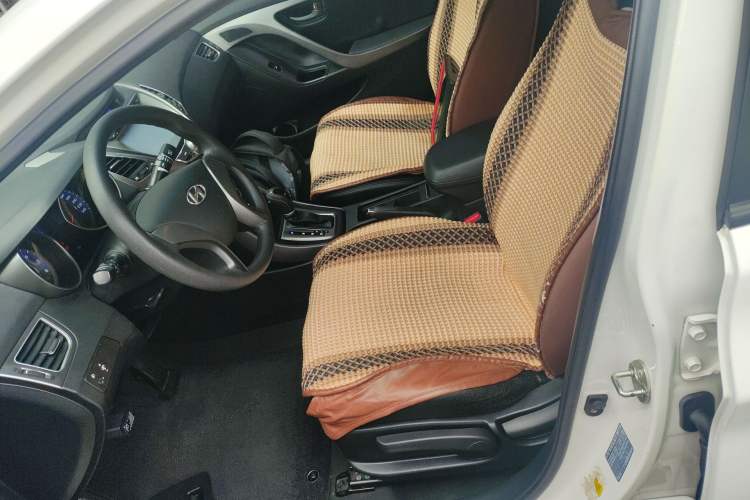 Used Hyundai Elantra (5th Generation / Langdong) 2015 1.6L Automatic Fashion Model Left Front Seat