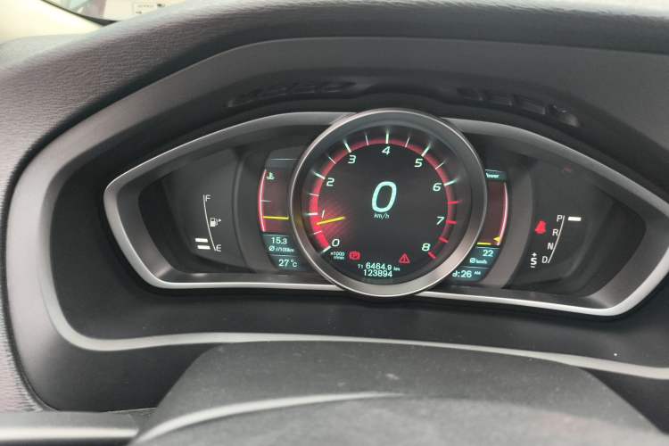 Used Volvo V40 2014 2.0T Zhiya Edition
