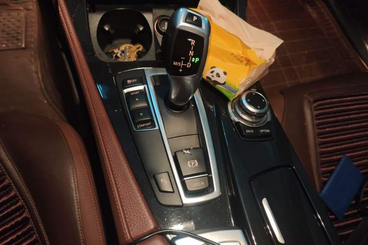 Used BMW 5 Series 2014 520Li Elegant Model