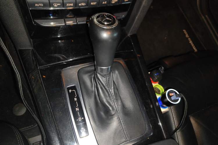 Used Mercedes-Benz E-Class 2011 E 260 L CGI Fashion Model