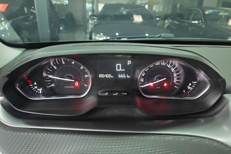 Used Peugeot 2008 2014 1.6L Automatic Fashion Edition