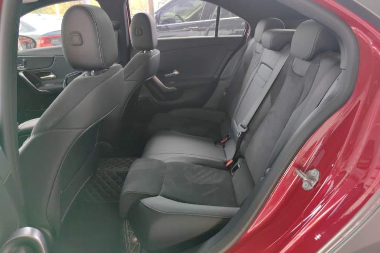Used Mercedes-Benz A-Class 2021 A 200 L Sport Sedan Fashion Model Left Rear Seat