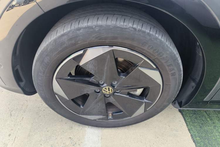 Used Volkswagen ID.UNYX 2024 Pro Long-Range Version