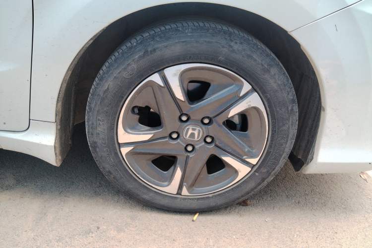 Used Honda Envix 2019 180TURBO CVT Enjoyment Edition China VI Right Front Wheel Hub