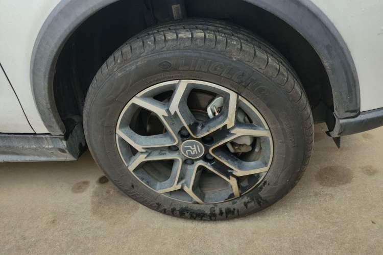Used BYD Yuan Pro 2021 401 km Deluxe Version Right Front Wheel Hub
