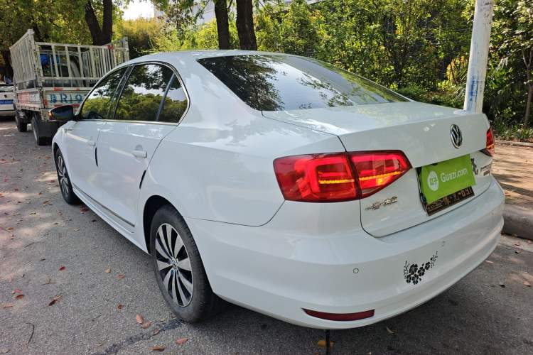 Used Volkswagen Sagitar 2018 1.6L Automatic Comfort Model Rear Left 45 Deg