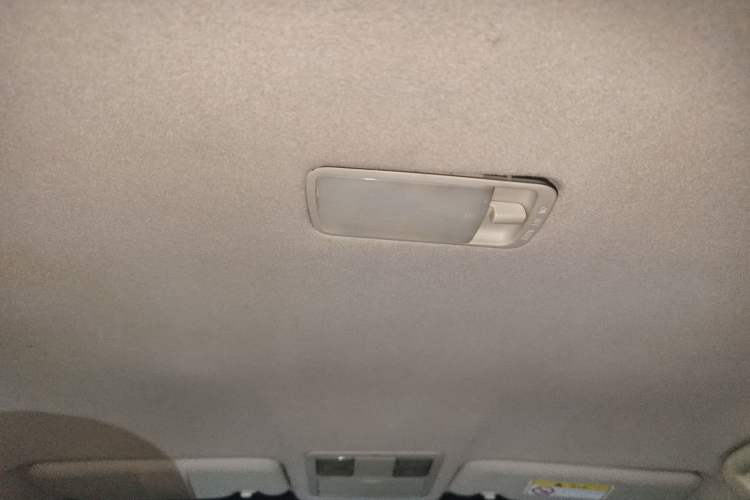 Used Nissan Sylphy 2012 Classic 1.6XE Manual Comfort Edition Headliner