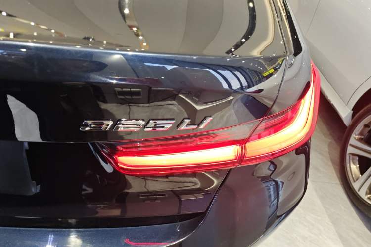 Used BMW 3 Series 2025 325Li M Sport Package
