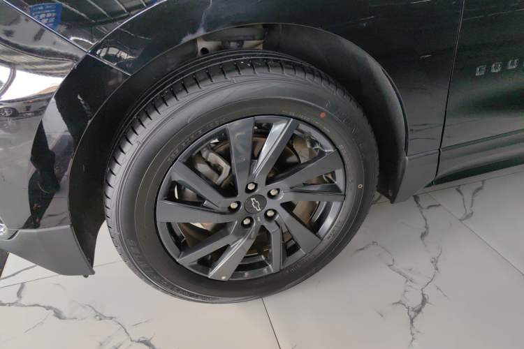 Used Chevrolet Equinox 2021 550T RS Smart Boundary-Pushing Edition