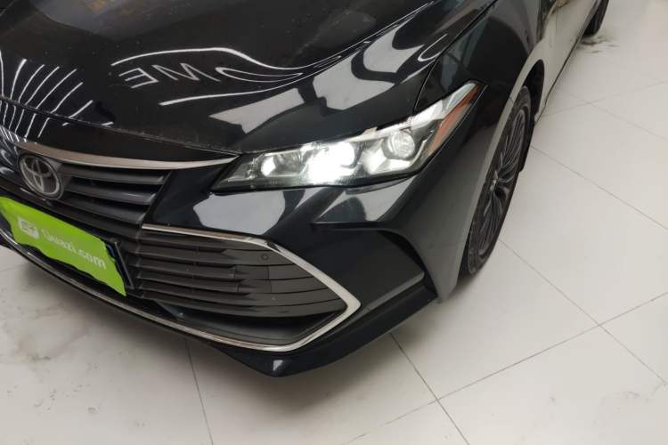 Used Toyota Avalon 2019 2.5L Touring Premium Version China VI Standard Left Front Headlight