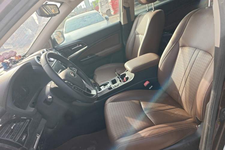 Used BYD S7 2016 2.0T Automatic Prestige Plus Left Front Seat