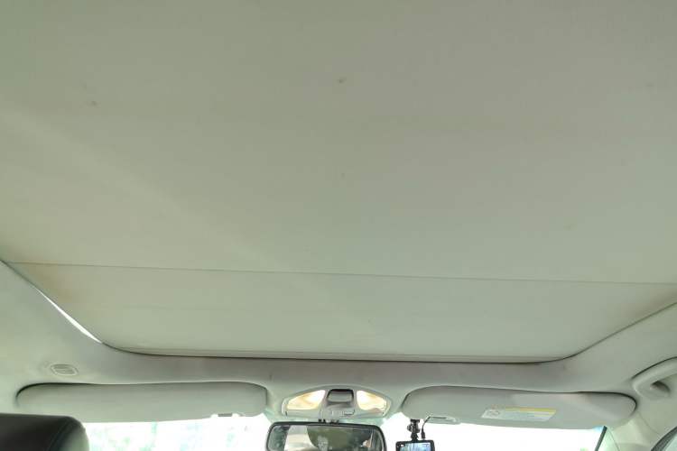 Used Hyundai Santa Fe 2013 2.4L Automatic Two-Wheel Drive Smart Version