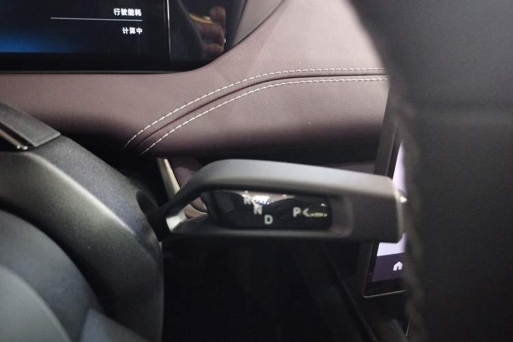 Used Xiaomi Auto SU7 2024 Rear-Drive Long-Range Intelligent Driving Version Gear Lever