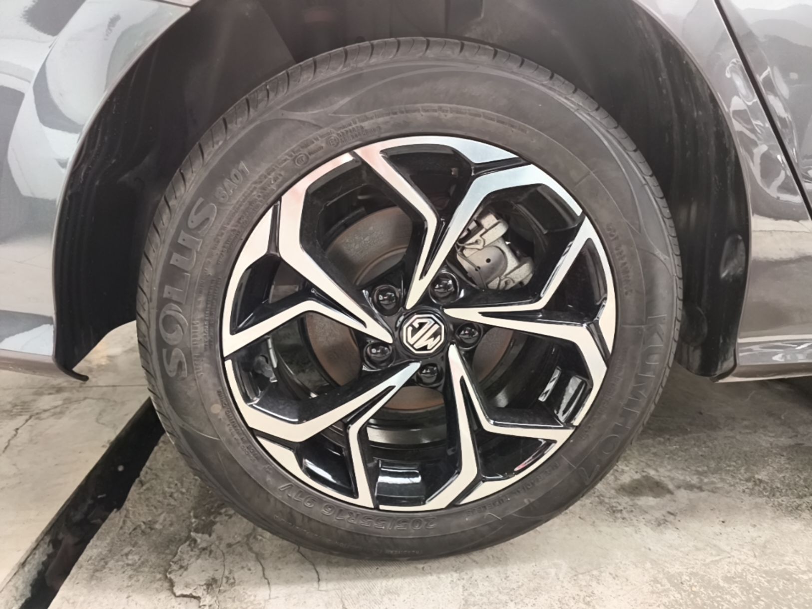 MG 5 2023 180 DVVT CVT Luxury Edition — снимка 11