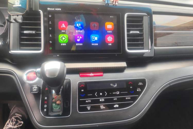 Used Honda Elysion 2016 2.4L Luxury Edition Audio And AC Panel