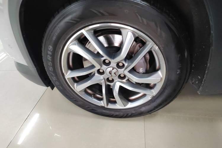 Used Nio ES6 2020 455KM Sport Edition Left Front Wheel Hub
