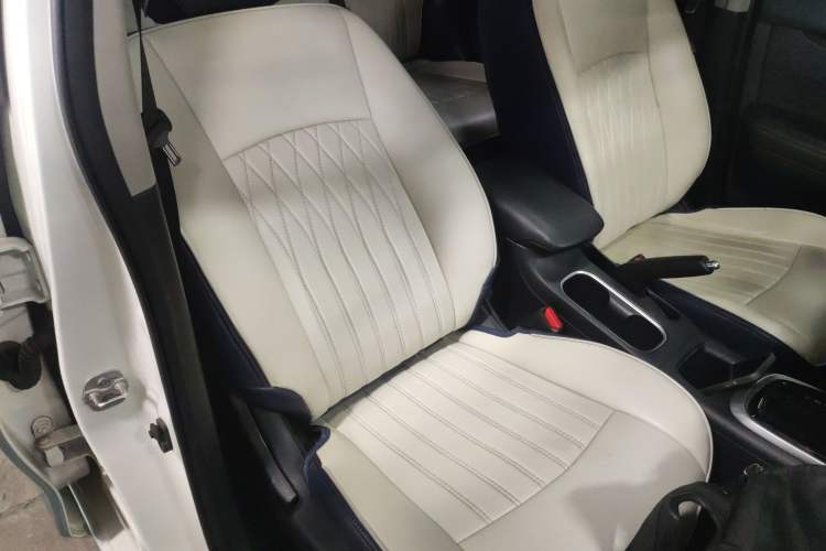 Used Nissan Tiida 2021 1.6L CVT Cool Edition