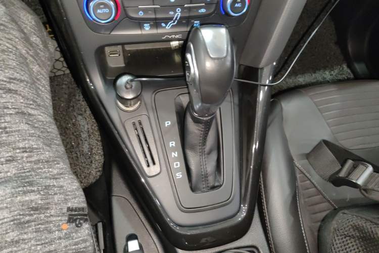 Used Ford Focus 2015 Sedan 1.6L Automatic Trend Model