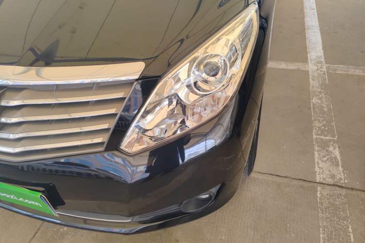 Used FORTHING Lingzhi PLUS 2021 2.0L Manual Luxury 7-Seater Left Front Headlight