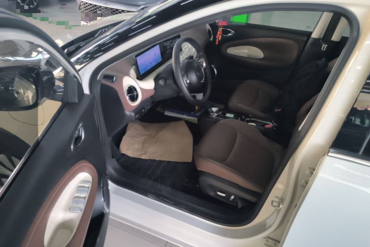 Used Wuling Bingo 2023 410 km Lingxi Deluxe Edition