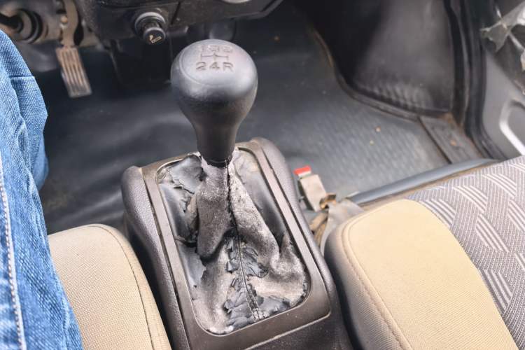 Used Wuling Rongguang Small Truck 2012 1.5L Double-Cab Basic Version L3C