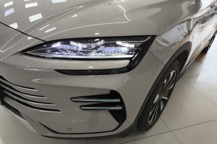 Used BYD Song PLUS New Energy 2025 DM-i 112KM Prestige Model