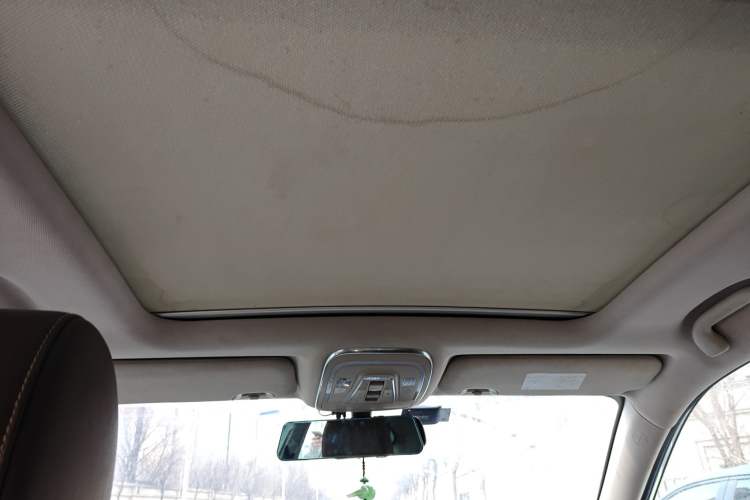 Used BYD Tang New Energy 2015 2.0T Four-Wheel-Drive Flagship Model