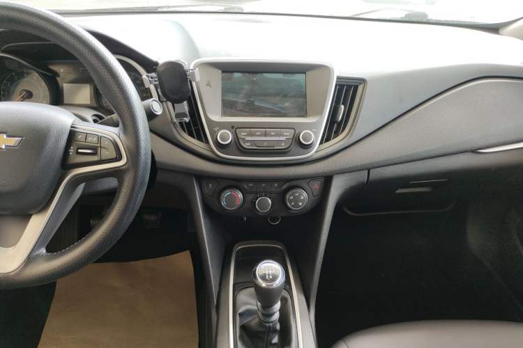 Used Chevrolet Cavalier 2018 320 Manual Xinyue Edition