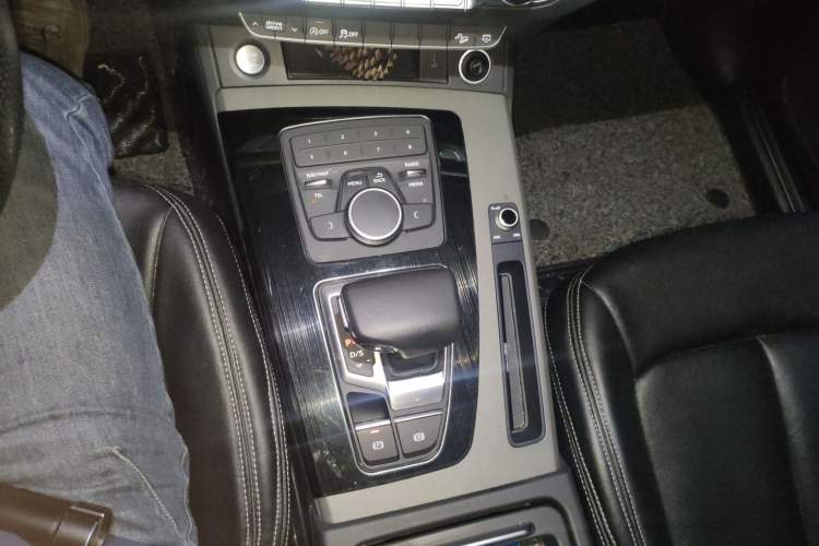 Used Audi Q5L 2018 40 TFSI Prestige Edition China V
