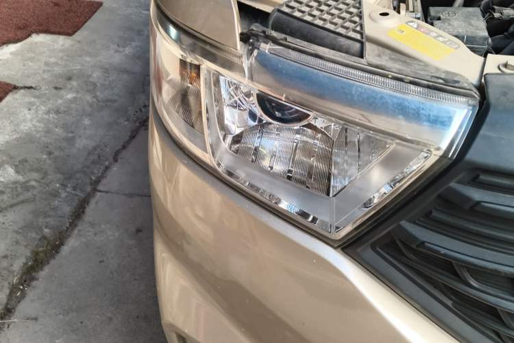 Used Wuling Hongguang V 2021 1.5L Jingqu Version LAR
