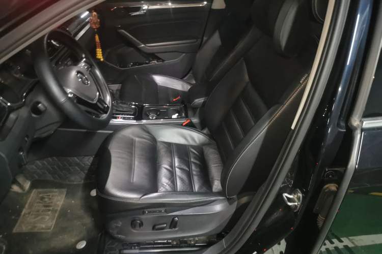 Used Volkswagen Passat 2016 330TSI DSG Prestige Edition
