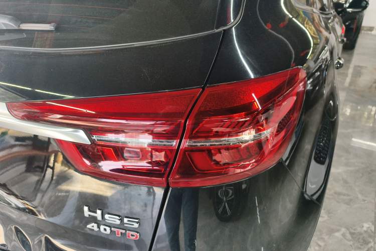 Used Hongqi HS5 2022 Revised Version 2.0T Smart Connect Flagship Edition